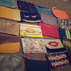 20 unused mini makeup bags from Ipsy